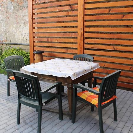Suterenovy Apartman V Centre Piest'any Dış mekan fotoğraf